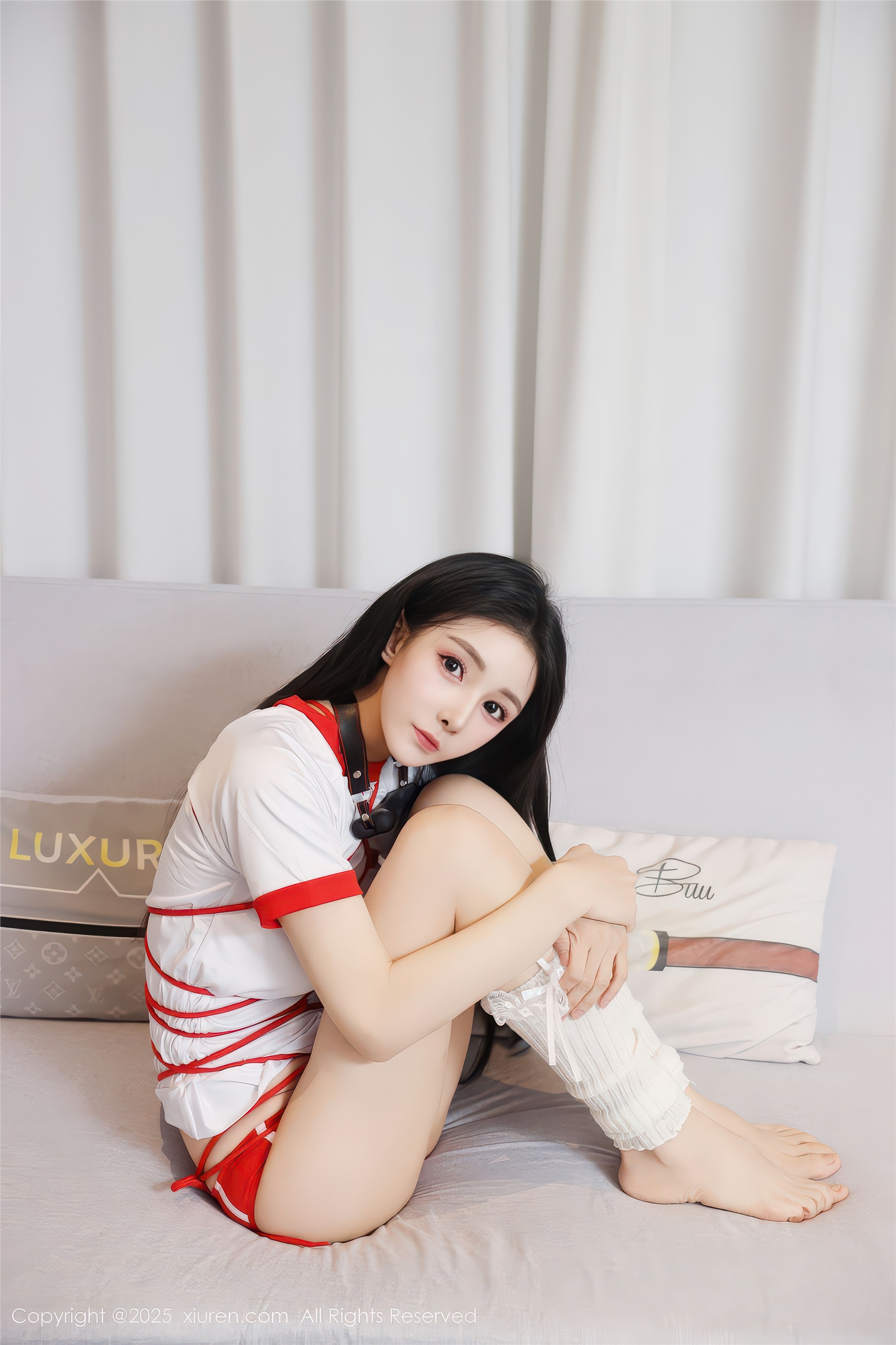 Xiuren秀人网 2025.12.16 NO.11110 许微微呀